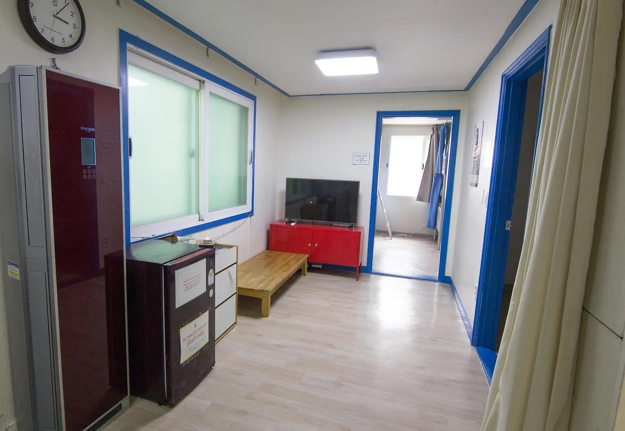 ** בית הארחה סיאול Yacht Guesthouse קוריאה הדרומית