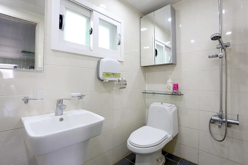 Yacht Guesthouse Seoul Gæstehus
